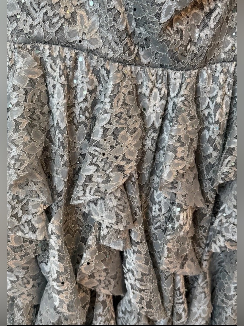 Silver Lace Ruffle Mini Dress Spaghetti Strap Size 15/16 - Picture 4 of 6